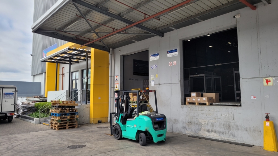 To Let commercial Property for Rent in Airport Industria Western Cape